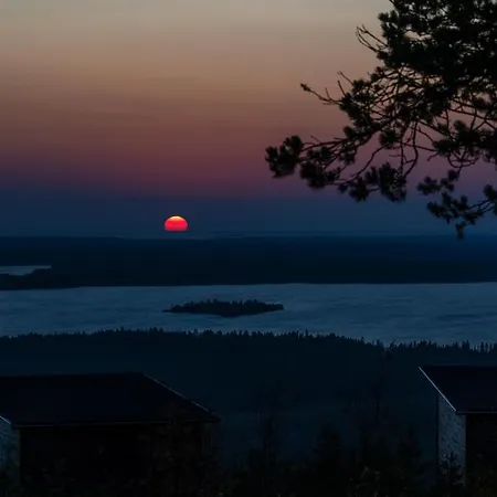 Jaettilaeisenmaa Prázdninový areál